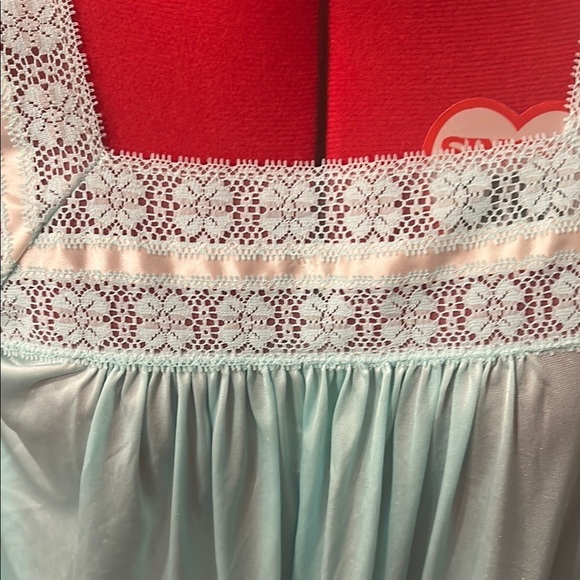 Gilead Vintage Sea Blue Green Lace Trim Nightgown and Robe Set Size Medium - Picture 7 of 13
